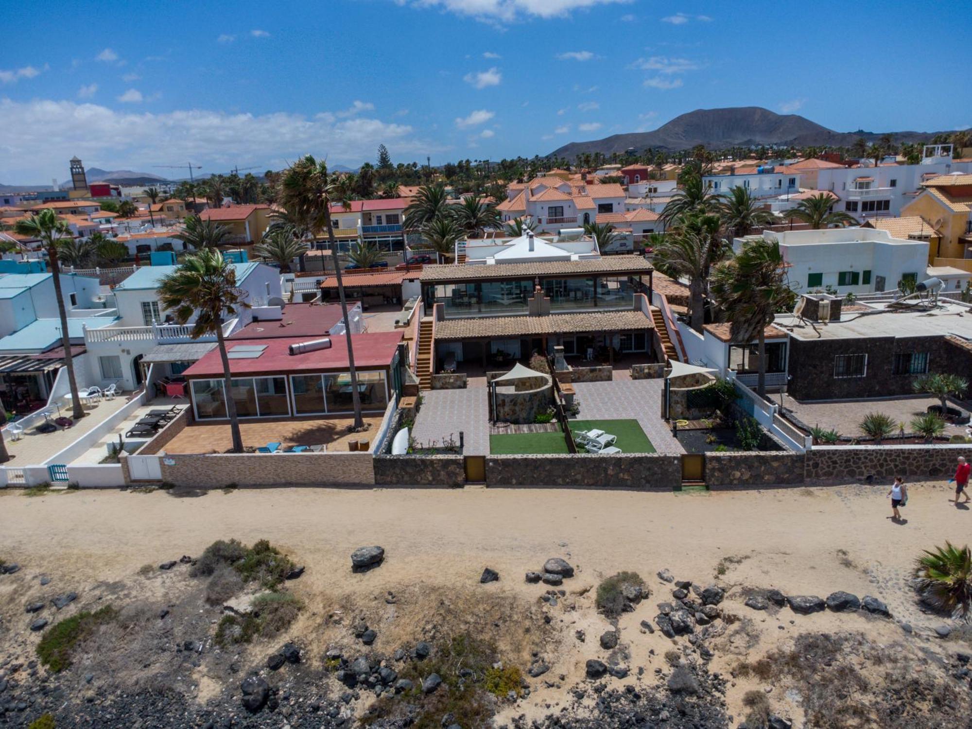 Villa Marina II Beachfront Corralejo By Holidays Home エクステリア 写真